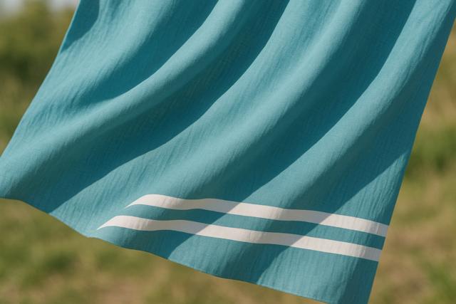 turquoise_cloth_stripes
